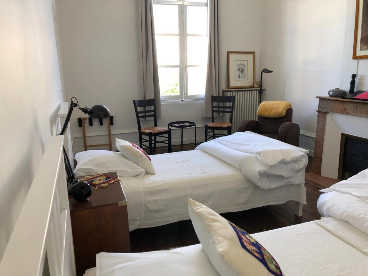 Beautifully Renovated Rooms On Place New York Angoulême Buitenkant foto
